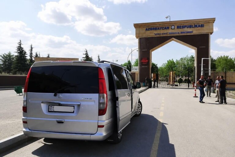Bakıdan Tbilisiyə "Qırmızı Körpü" sərhəd-keçid məntəqəsi vasitəsilə transfer