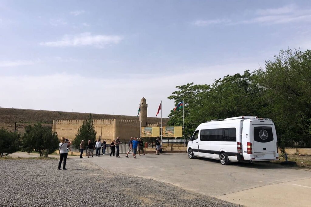 Private transfer from Baku to Guba with minibus